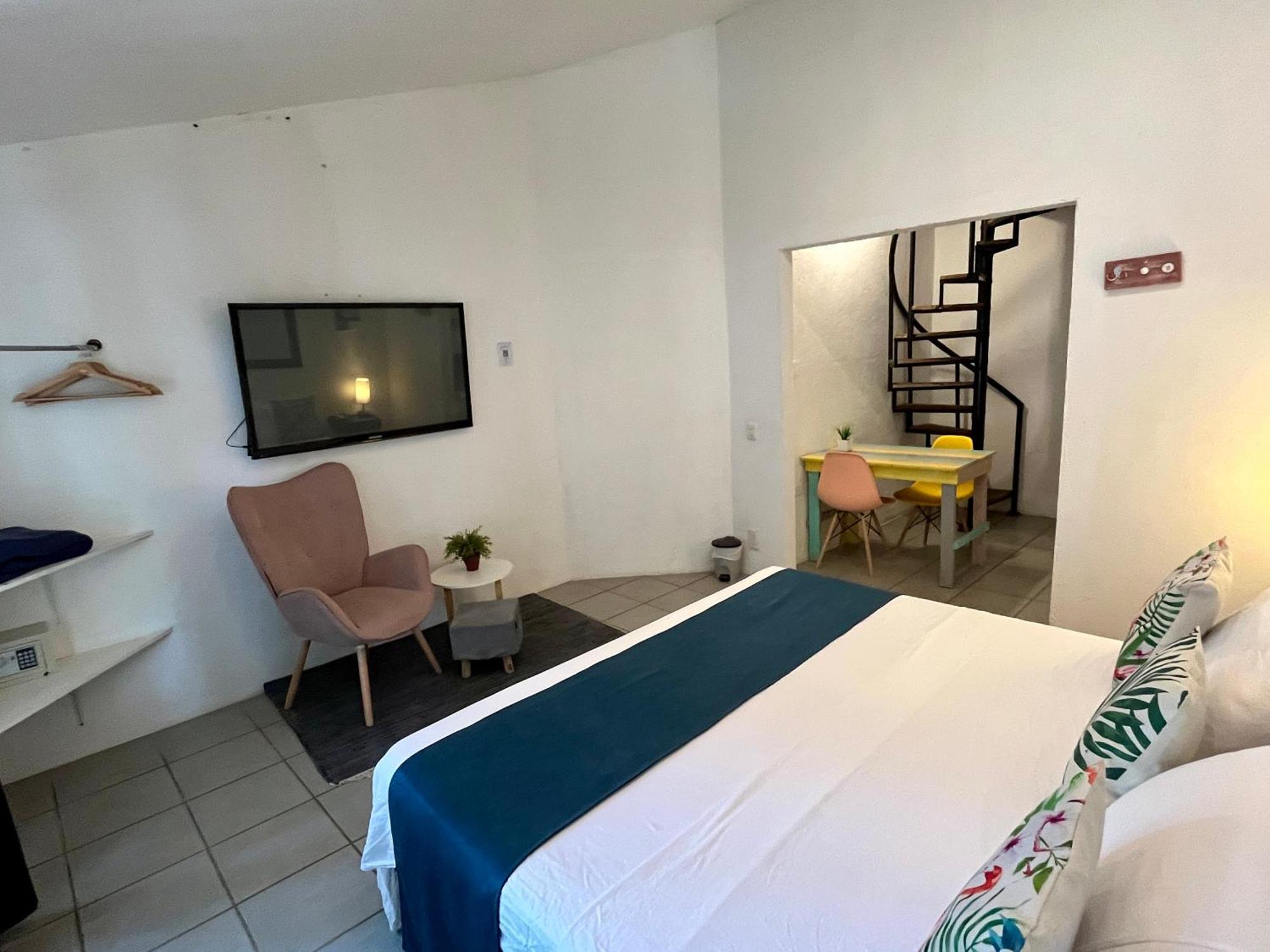 Ocean Lovers Hostel & Apartments タガンガ エクステリア 写真