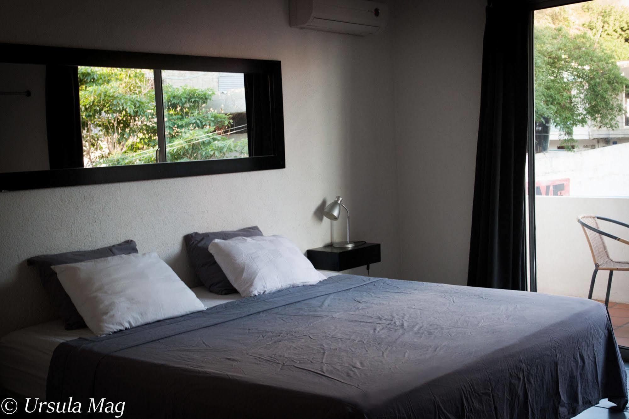 Ocean Lovers Hostel & Apartments タガンガ エクステリア 写真